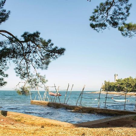 Villas Faro Bašanija Екстериор снимка