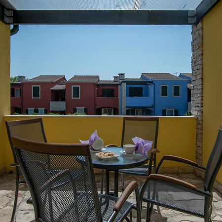 Villas Faro Bašanija Екстериор снимка