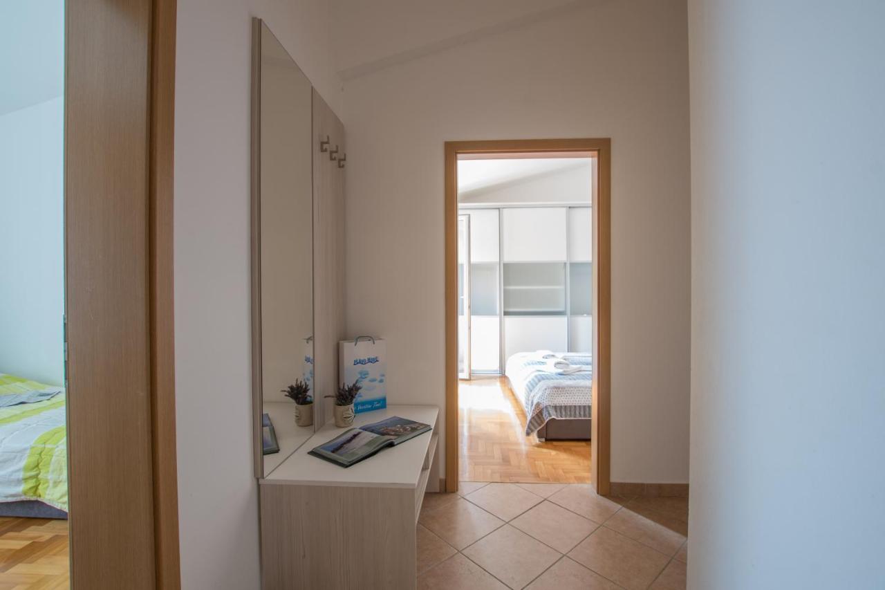 Villas Faro Bašanija Екстериор снимка