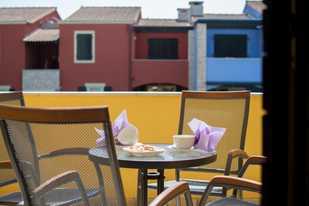 Villas Faro Bašanija Екстериор снимка