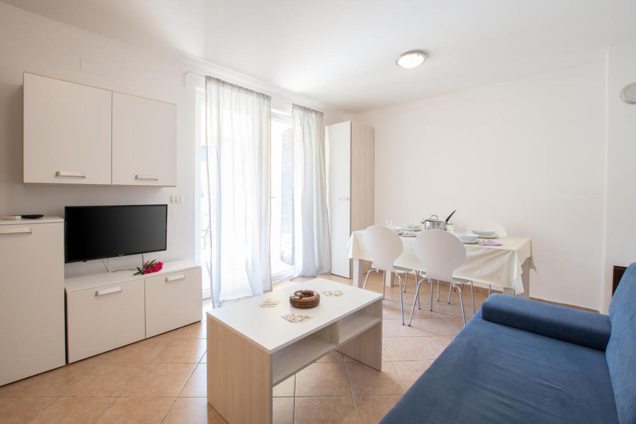 Villas Faro Bašanija Екстериор снимка